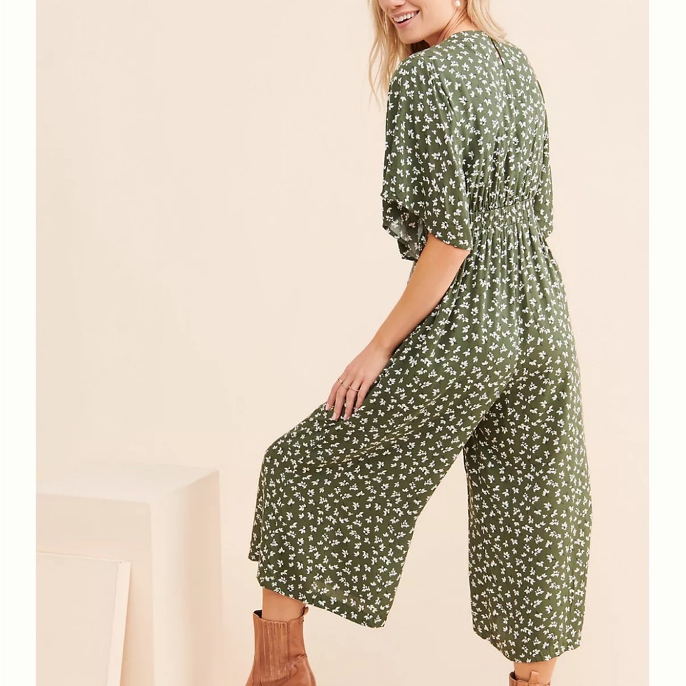 Anthropologie en elly Front Tie Floral Jumpsuit